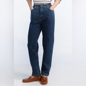 L.L.Bean Made in USA Double L Comfort Waist High Waisted Tapered Leg Mom Jeans
